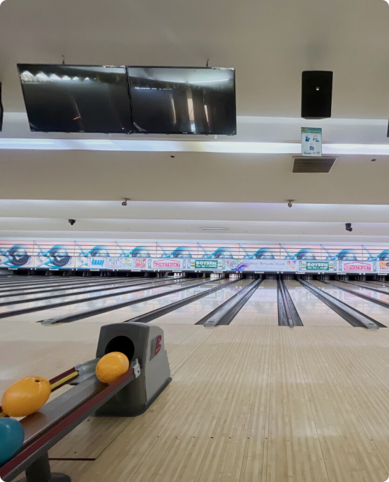 E-Lane Bowling Alley at E-Square Mall